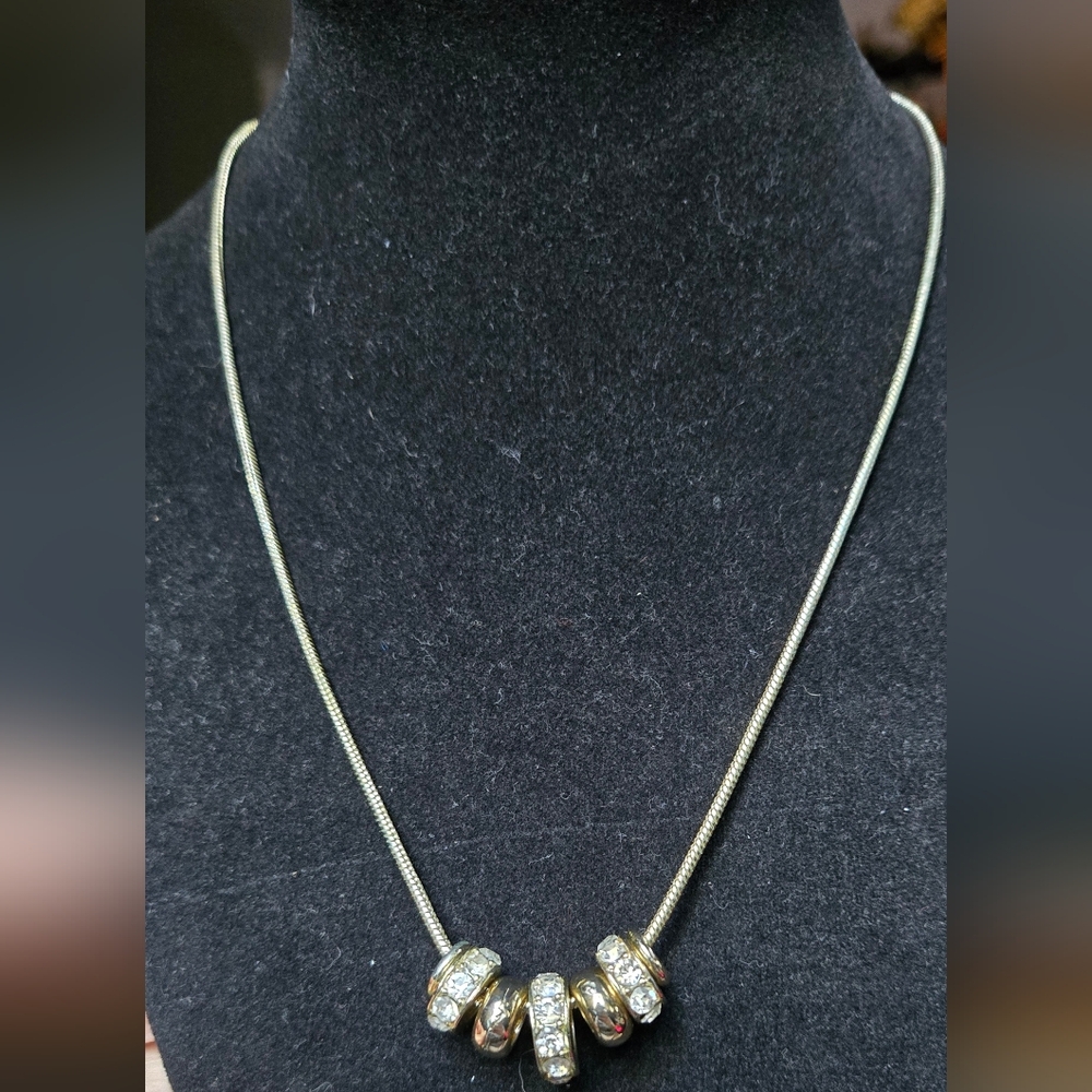 Nicole Miller gold tone rhinestone circle adjustable snake necklace - Picture 5 of 8
